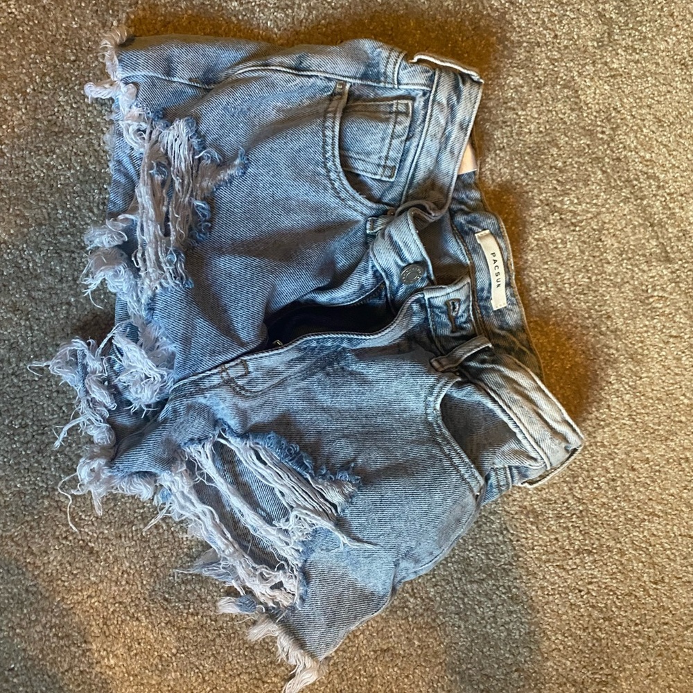 Pac Sun jean shorts size 24